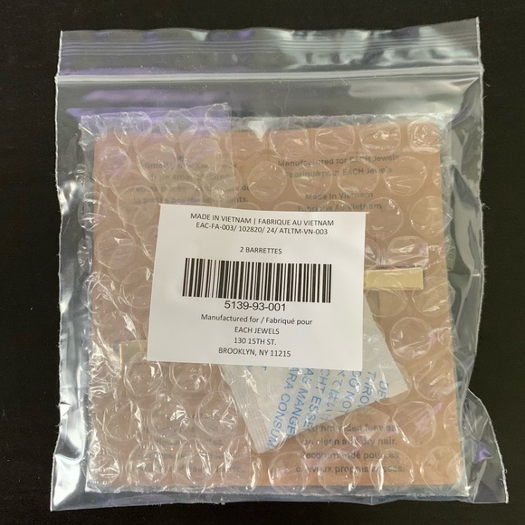 Each Jewels mother of pearl flower barrette set - Picture 3 of 5